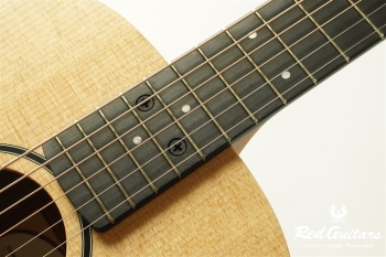 BT1e Walnut